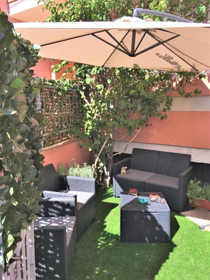 Bougainvillea Home - Ospedale Policlinico Монсеррато Экстерьер фото